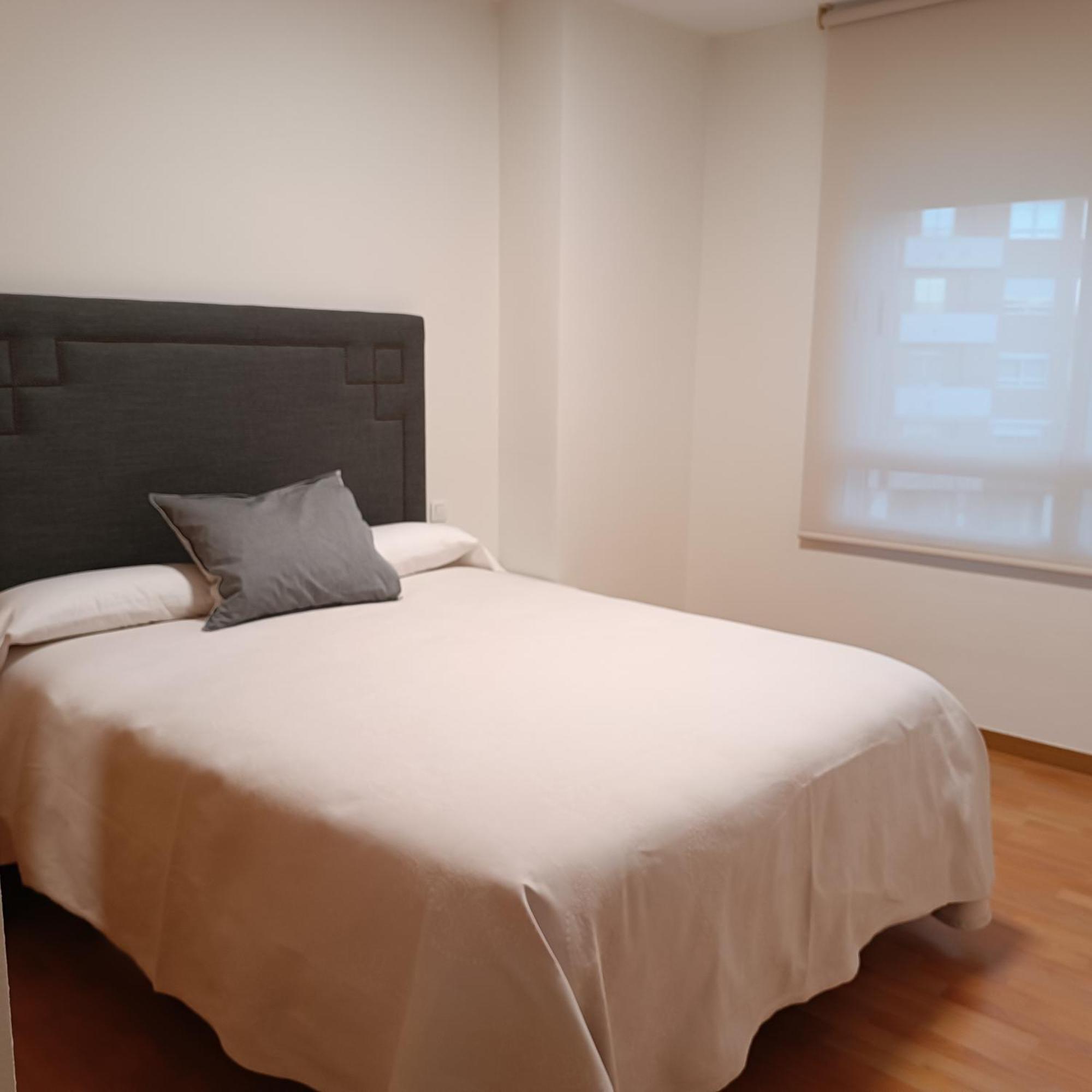 Apartamentos Go Covaresa Parking Gratuito Bajo Disponibilidad Valladolid Esterno foto